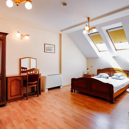 Agape Hotel 3*